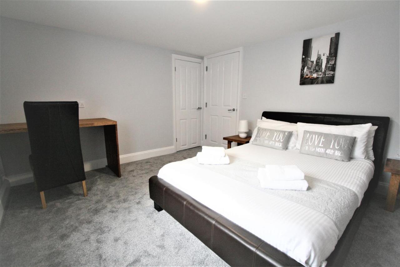 Nelson By The Docks Serviced Apartments By Roomsbooked Глостер Экстерьер фото